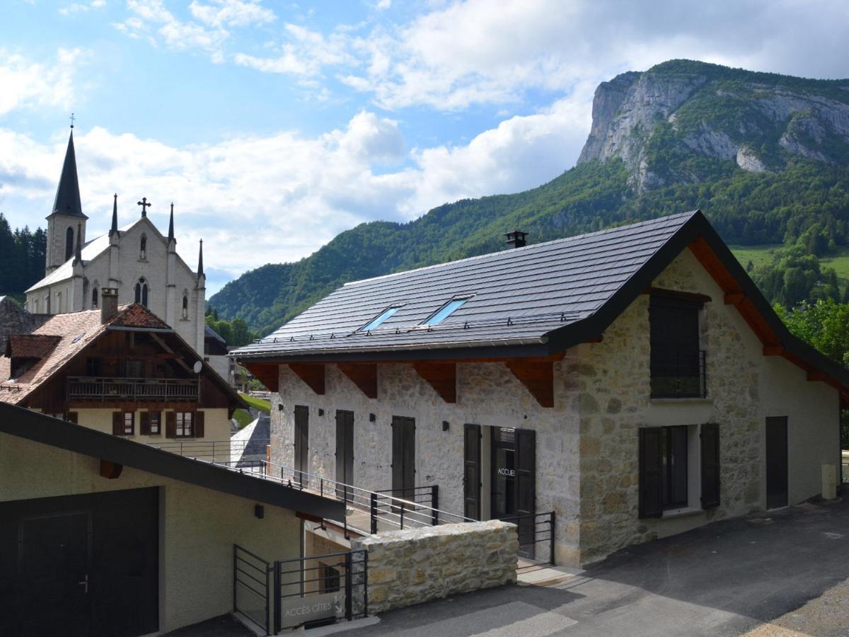 Le Moulin Des Chartreux - 1733 Hotel Saint-Pierre-d'Entremont  Exterior photo